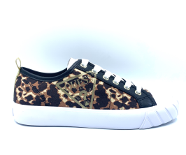 Sneakers Guess Kerrie Animalier lateral