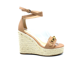 Sandalia Guess Wendy Beige lateral
